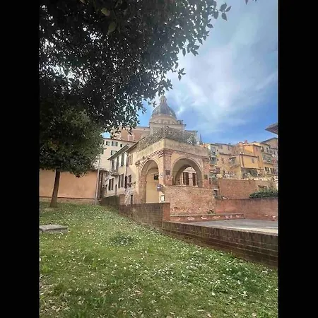 Nel Cuore Della Citta Siena Esterno foto